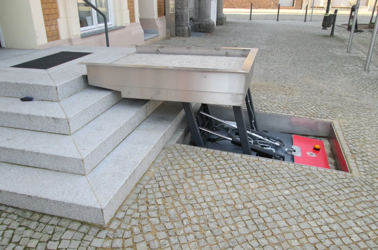 Elevador vertical Cabrera