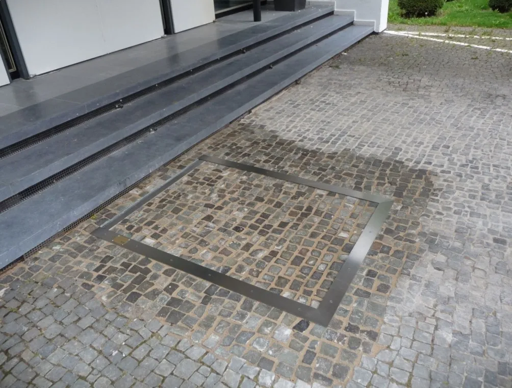 Elevador vertical Cabrera