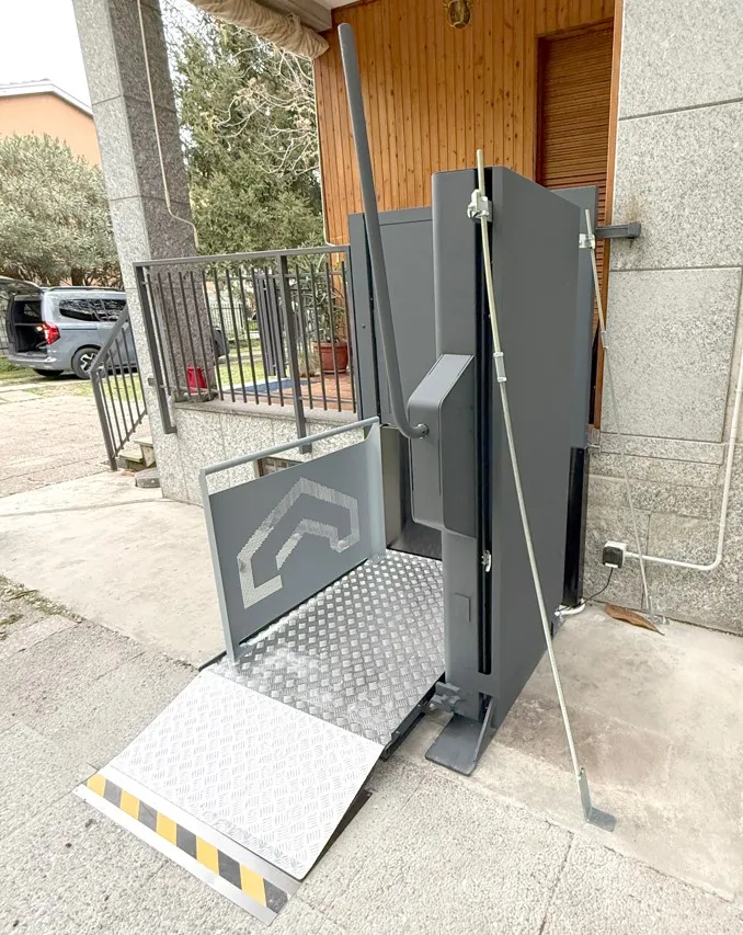 Elevador vertical Domostep