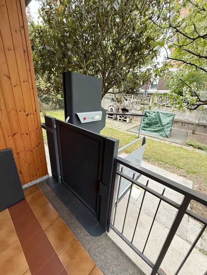 Elevador vertical Domostep