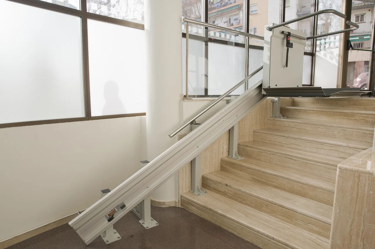 Plataforma salvaescaleras Fortis