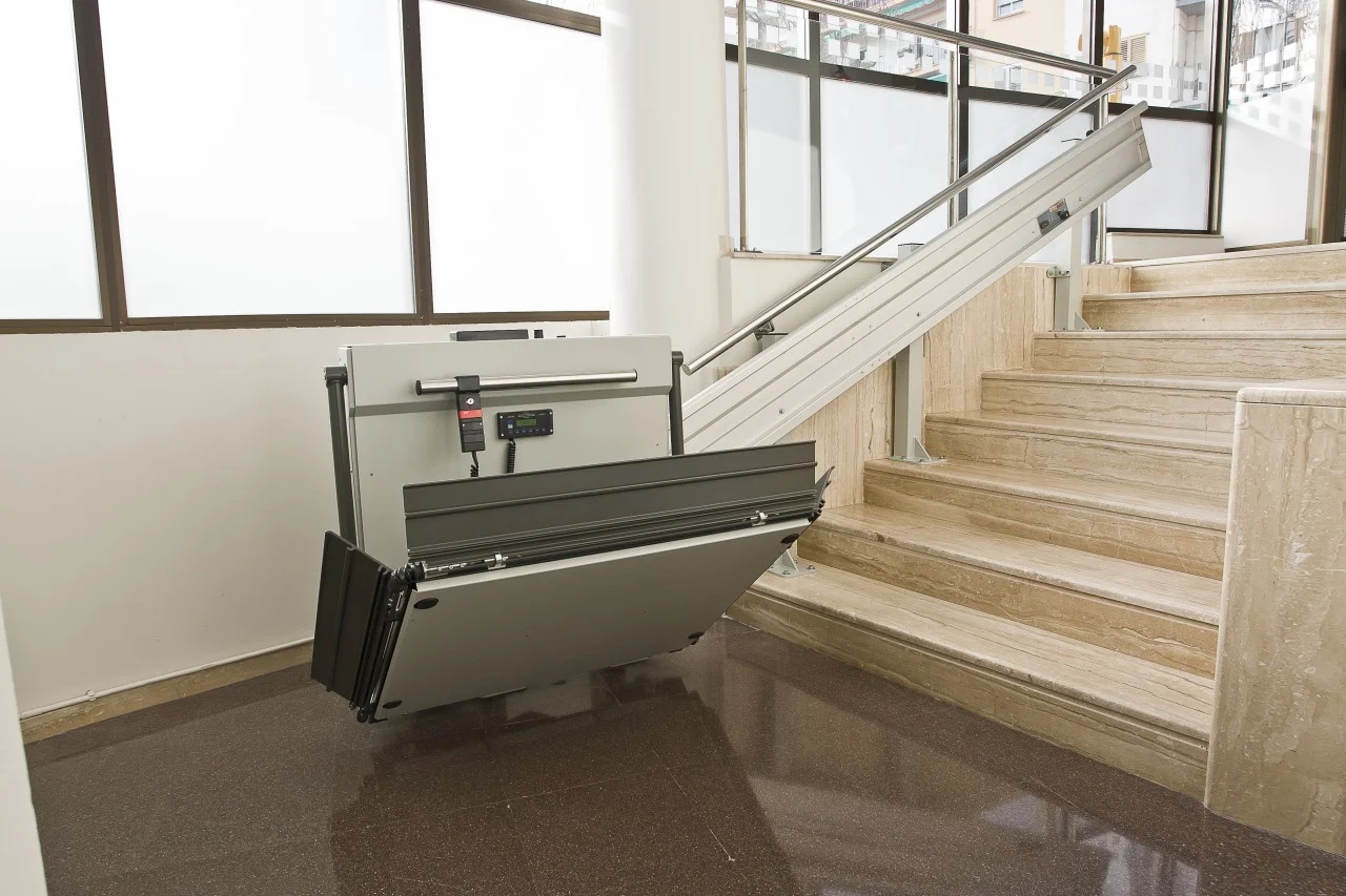Plataforma salvaescaleras Fortis